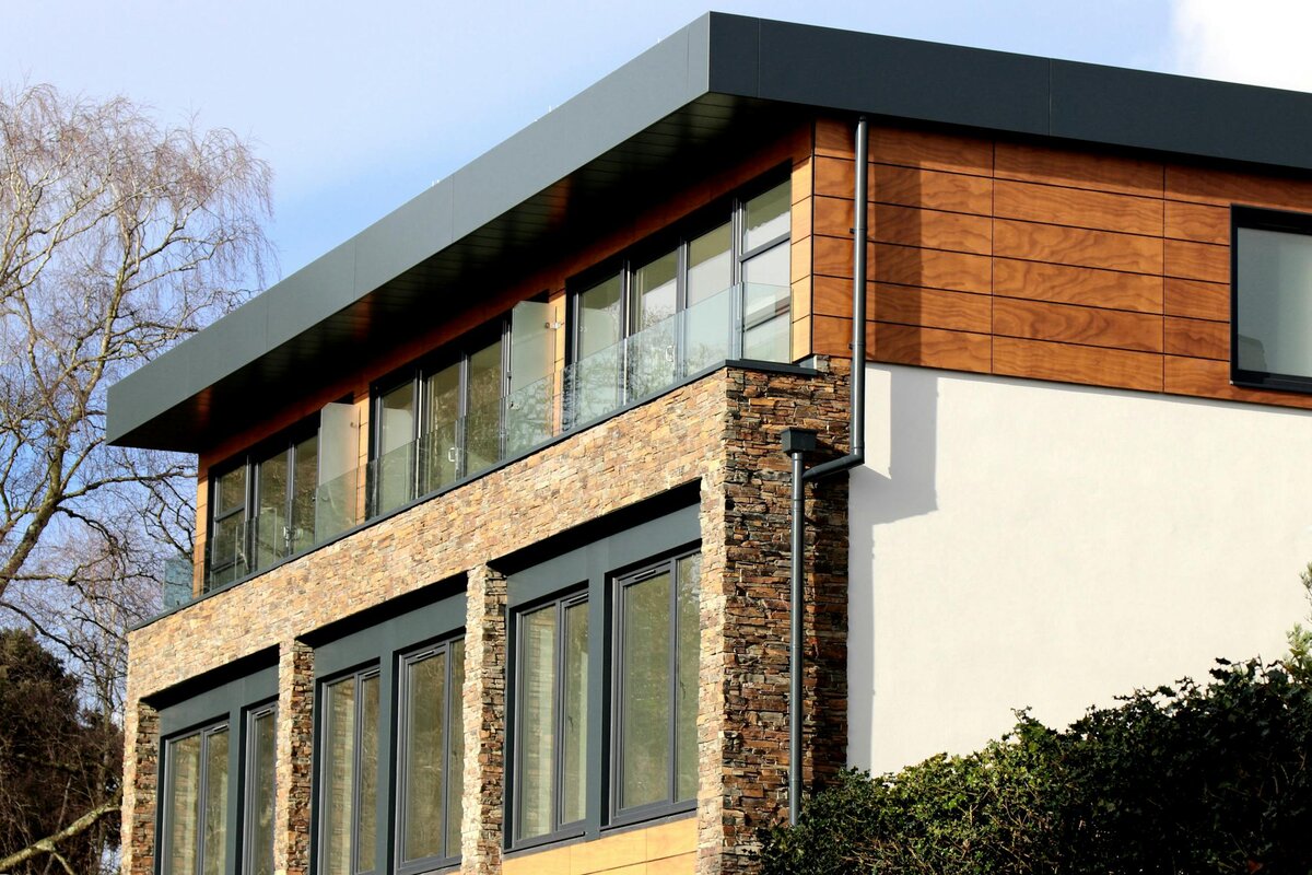 best windows for high-sunglight rooms